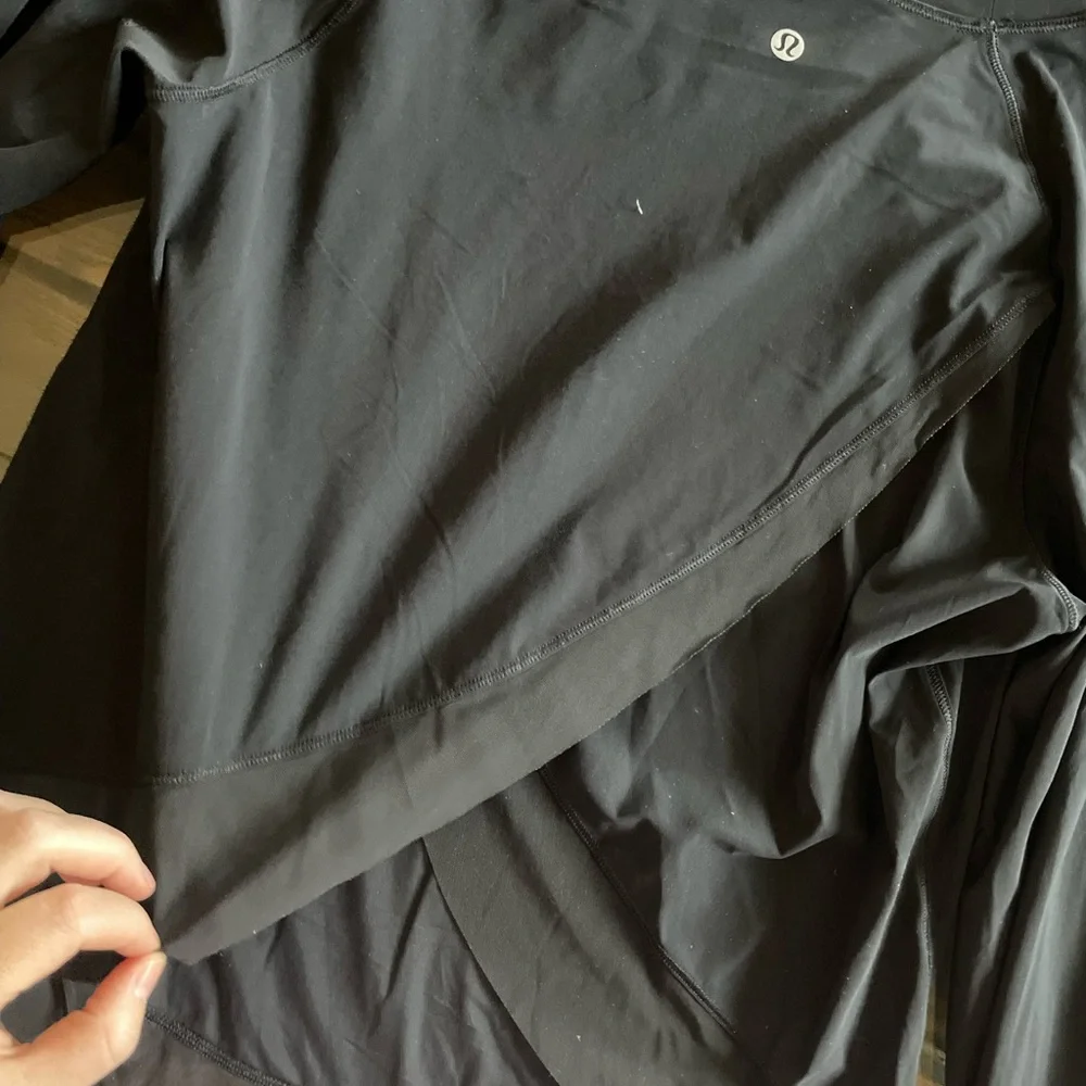 lululemon athletica Long Sleeve Crew Top - black